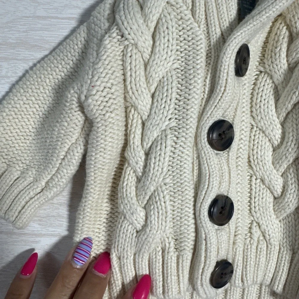 Gap chunky cable-knit pattern Cozy Cream Cable Knit Cardigan 0/3 M Big Buttons